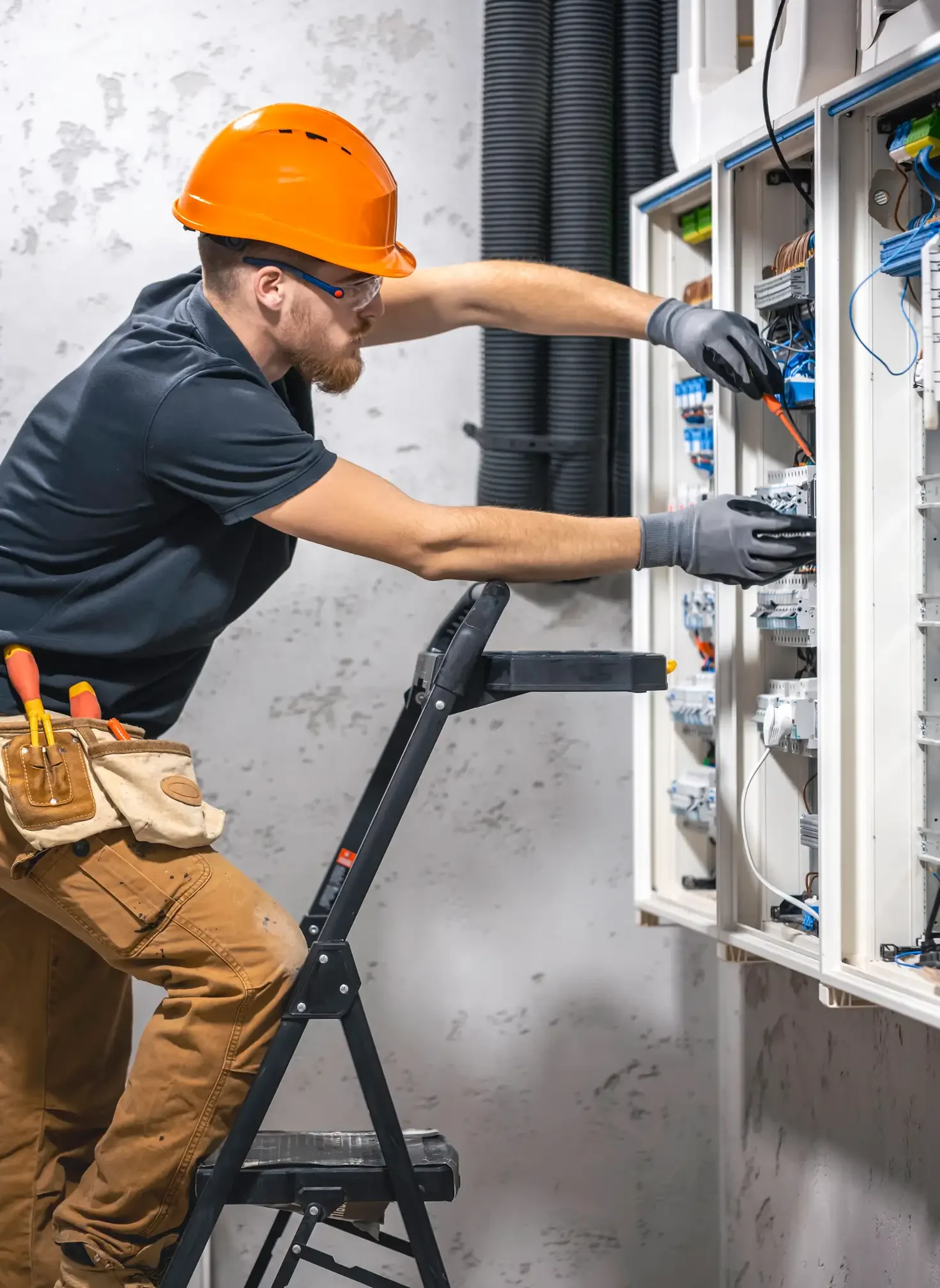 Expert Home Electrical Repair Service - Universal Electrical Services